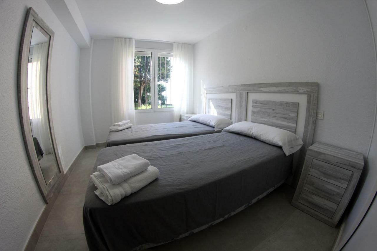 Playa Bella 2-1B Apartment Estepona Exterior photo